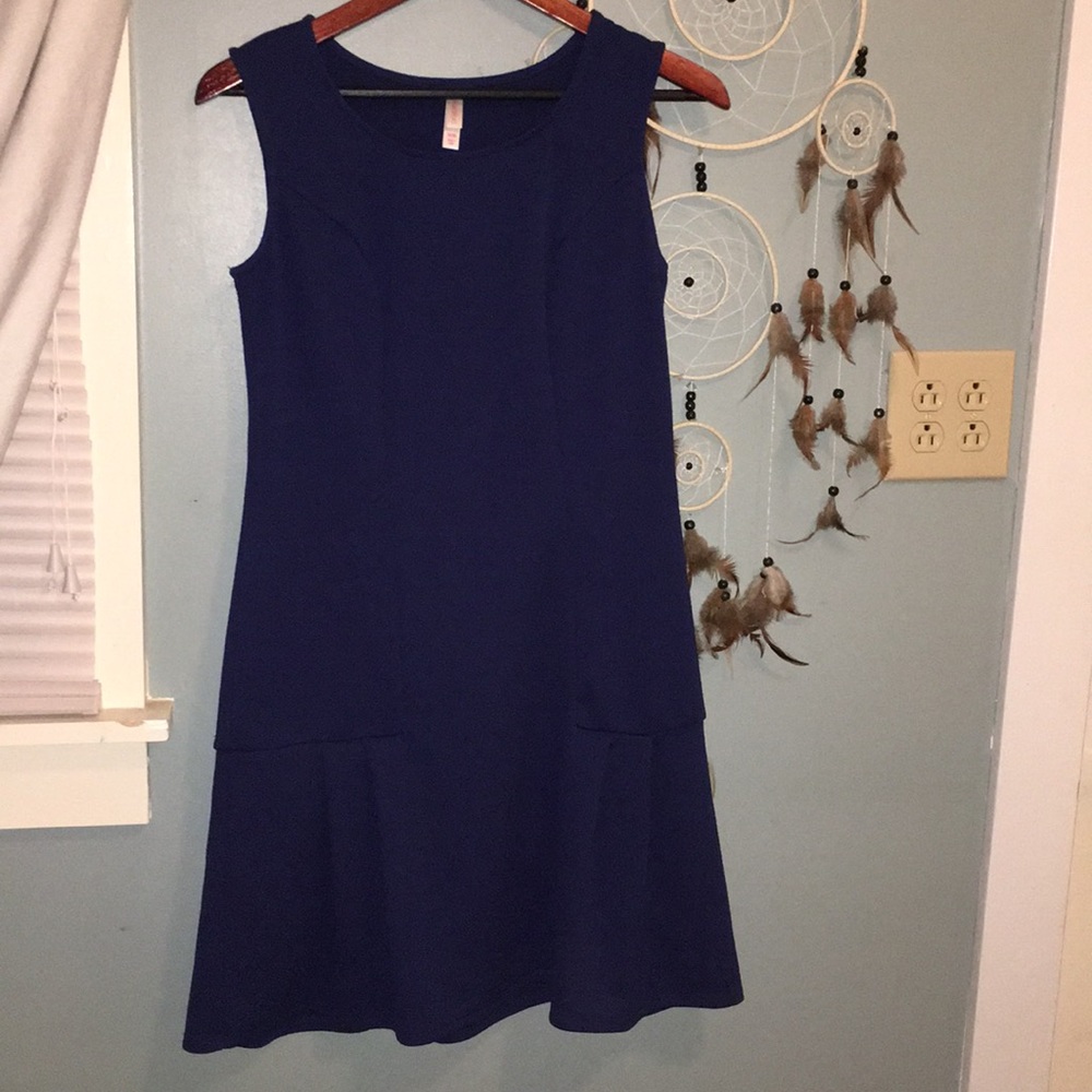 Navy dress - Like New